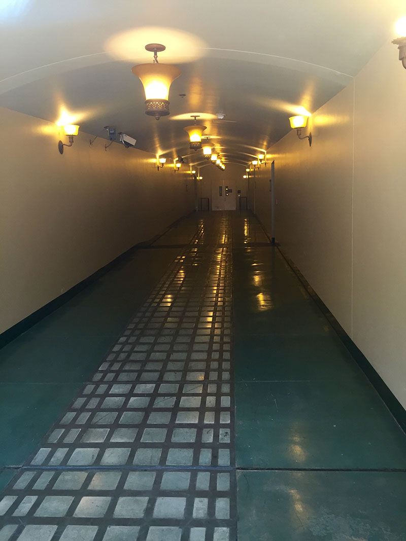 Tunnel