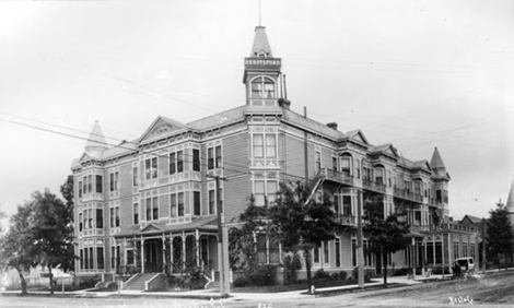 Abbotsford Inn exterior
