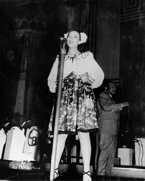 Dorothy Dandridge with the Count Basie Orchestra