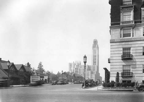 1929 image looking west from the corner of Wilshire Blvd and Commonwealth Avenue with the Bullocks Wilshire Building