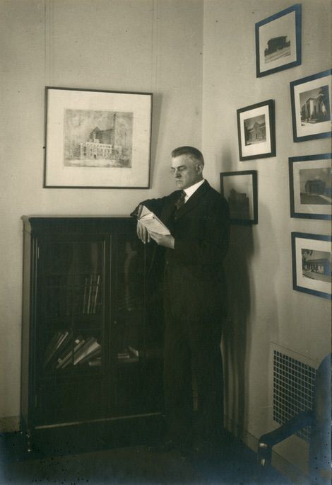 Everett R. Perry City Librarian from 1911