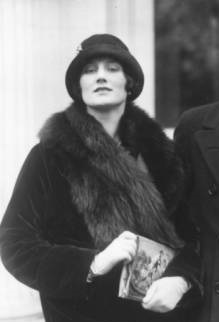 Frances Howard [1925] Herald Examiner Collection