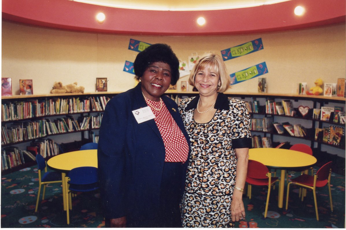 lma Reaves Woods and (then) City Librarian Fontayne Holmes