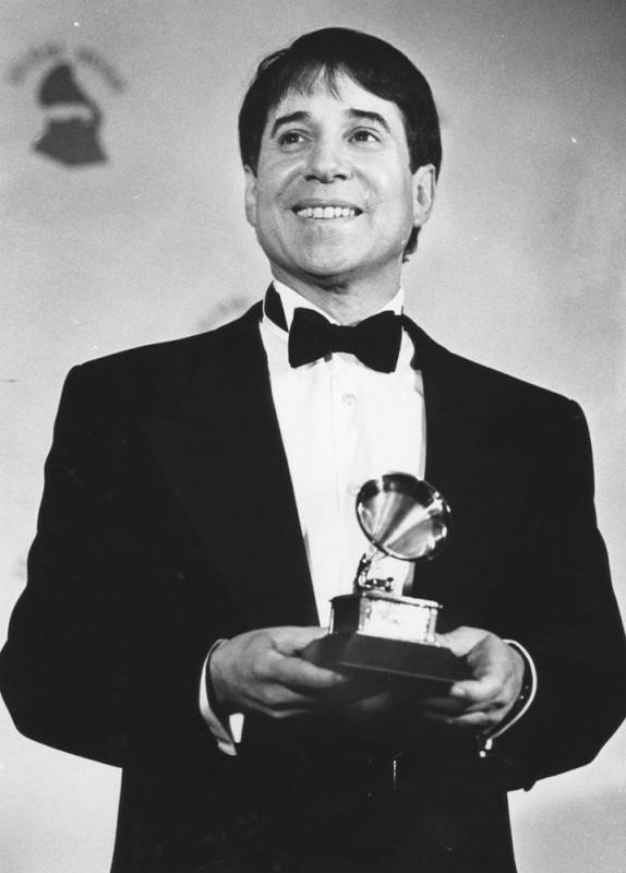 Paul Simon holds album-of-the year Grammy