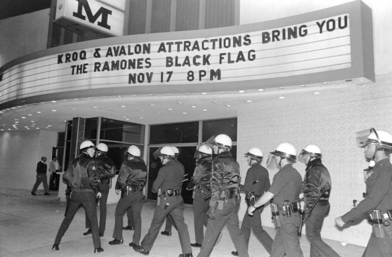 Police arriving in riot gear at the Palladium on Sunset