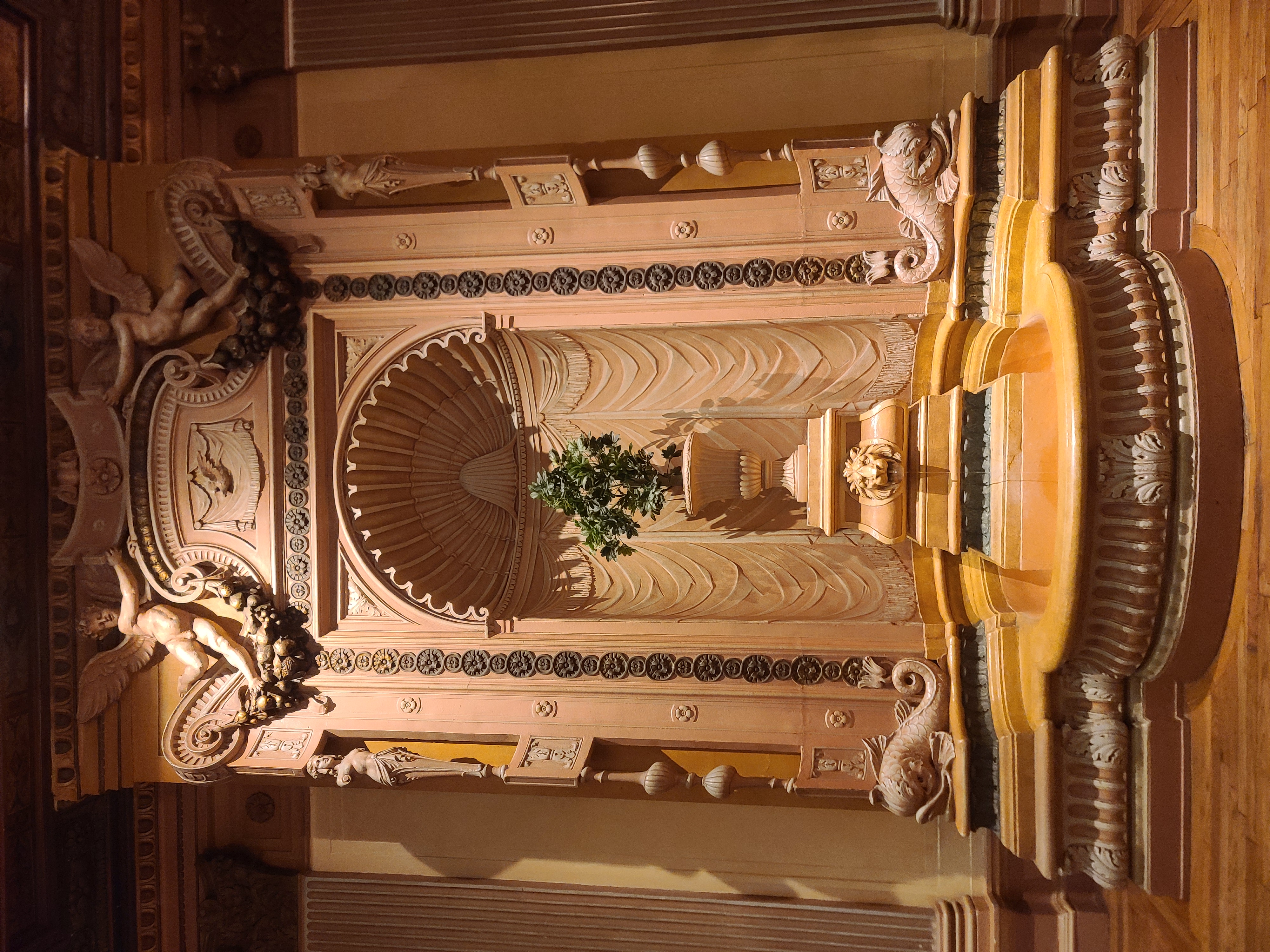The fountain today. The Music Room was converted into the lobby during a contemporary renovation