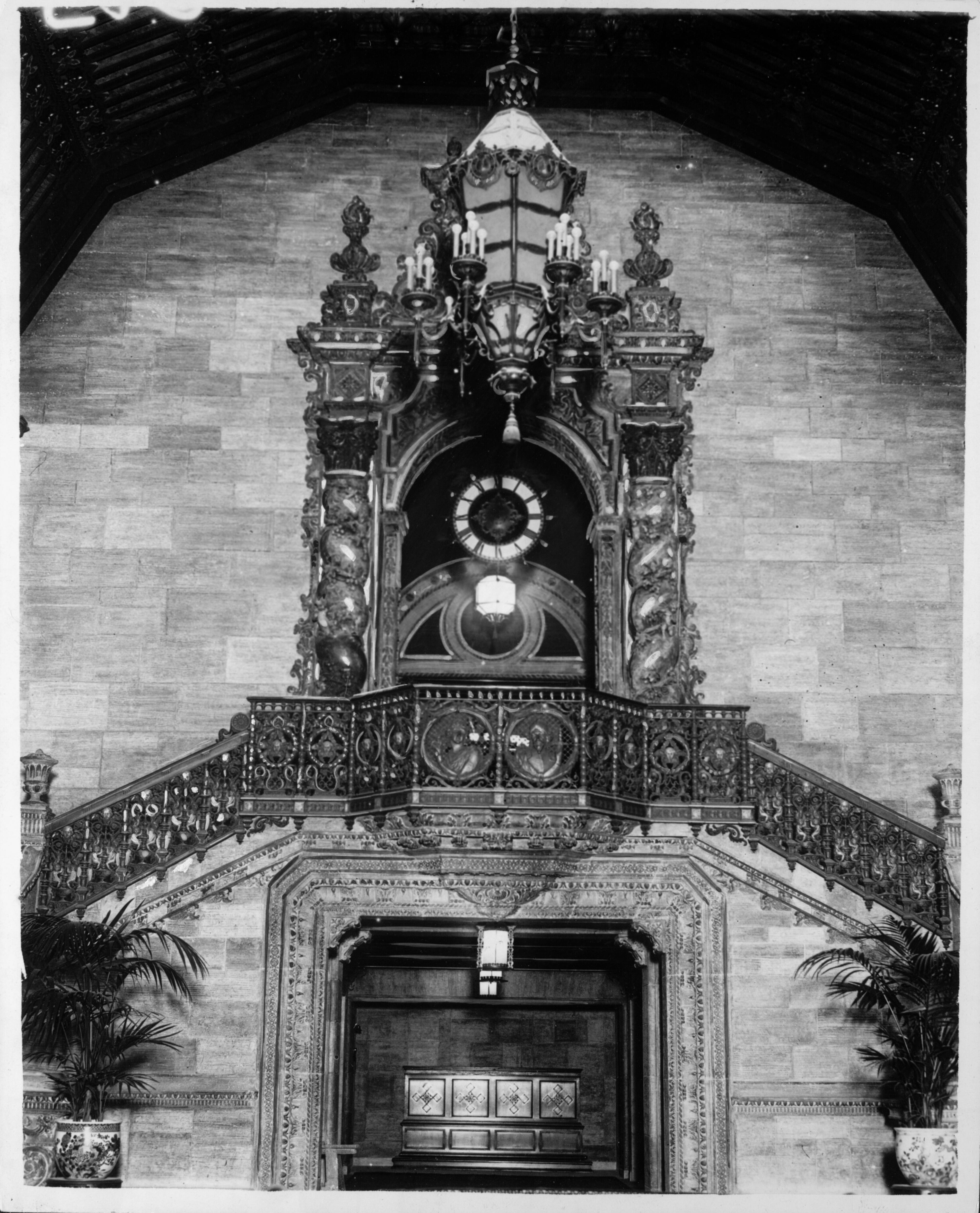 The staircase in the 1923 lobby