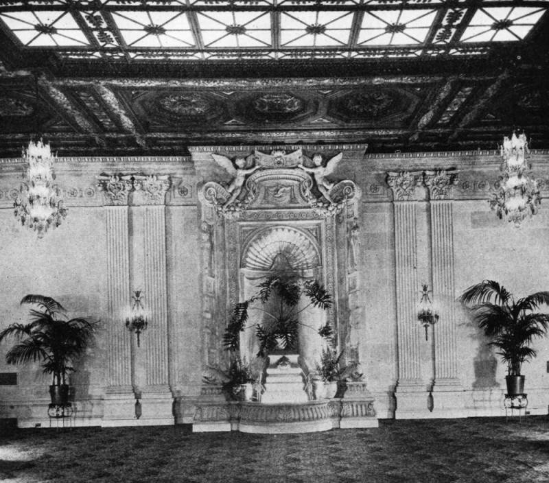 The west wall of the Music Room showing the fountain.