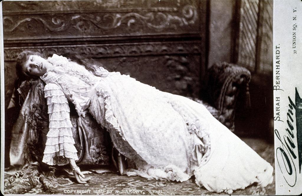 Bernhardt in La Dame aux Camellias