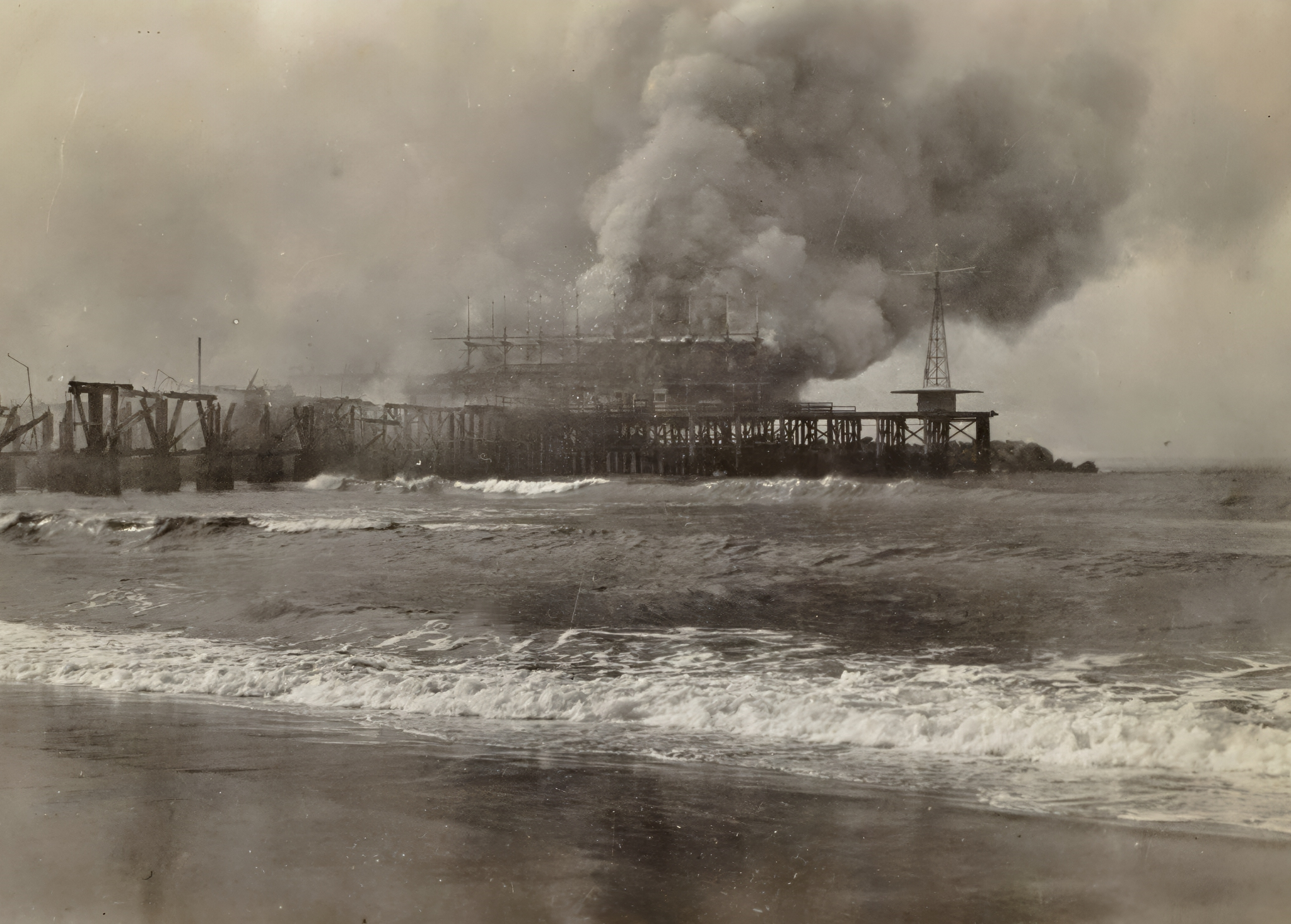 the Venice Auditorium burning down