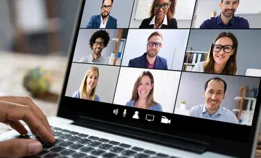Adults learning English online 
