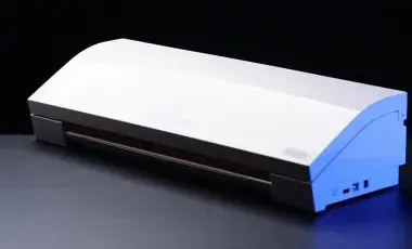 A vinyl cutter machine