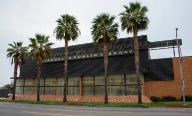 Exterior of Durant Branch Library