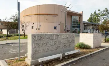 Exterior of Sun Valley Branch Library