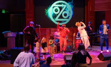 ozomatli in the taper