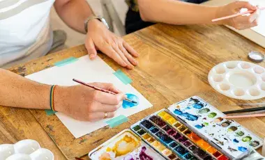People painting with watercolor
