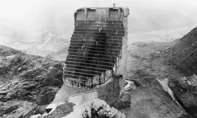 View of a massive concrete slab nicknamed The Tombstone, 1928