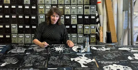British-American artist Ellen Harvey