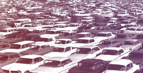 very crowded parking lot