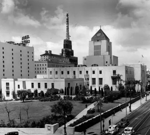 The northeast corner of Central Library