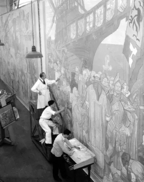 Cornwell Rotunda Mural