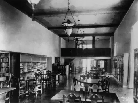 The Art Room at Central Library with mezzanine 1926