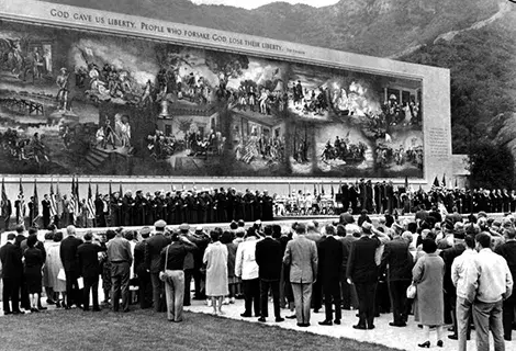 Veterans Day rites at Forest Lawn