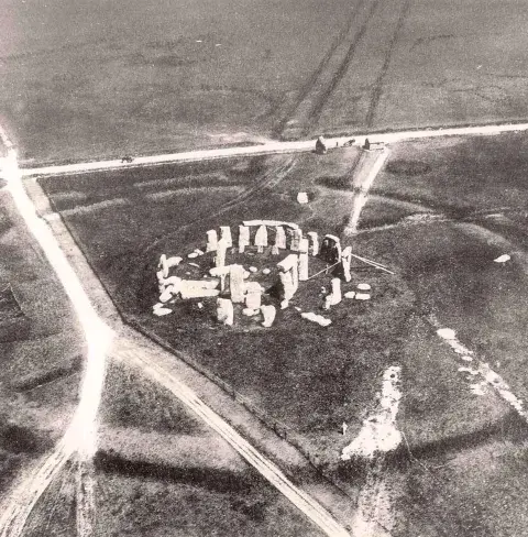 Stonehenge from the air 1906