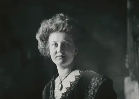 Bessie Beatty 1904