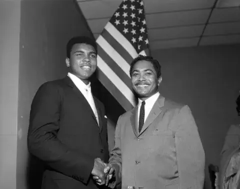 Muhammad_Ali_and_Mervyn_Dymally