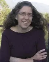 Miriam Pawel