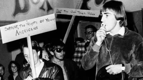Protesters in front of Pandora’s Box, Herald Examiner Collection, photo dated November 20, 1966