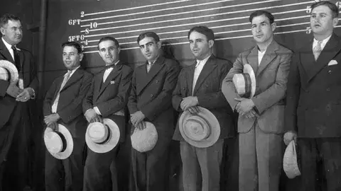 Mobster Modes