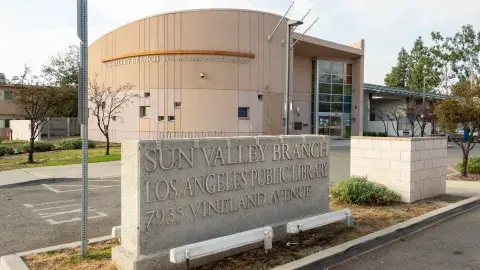 Exterior of Sun Valley Branch Library