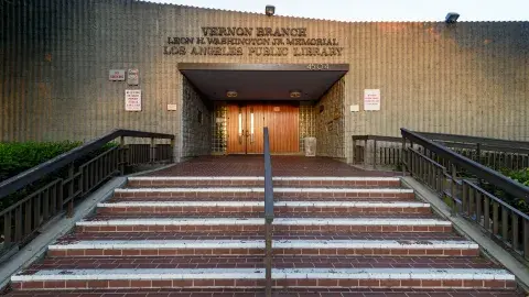 Exterior of Vernon Branch Library