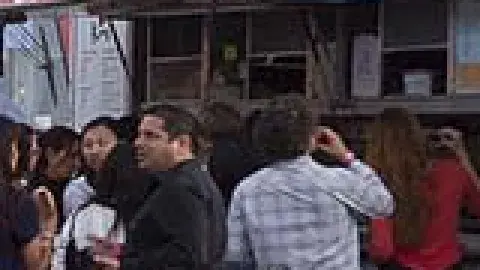  	Taking the Kitchen to the Street: Experiments in Flavor and Form